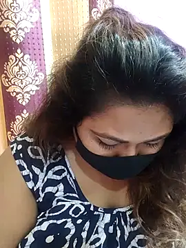 hotbhabhi011 online show from November 28, 2025, 1:08 am