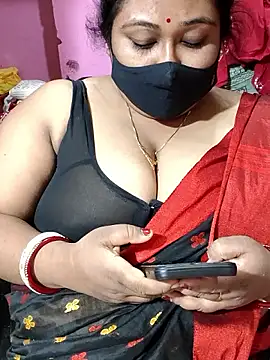 hotbhabhi011 online show from June 3, 2026, 12:41 pm