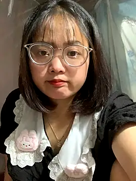 July-y online show from September 19, 2025, 1:29 am
