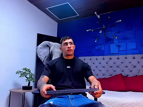 adrian ray online show from September 10, 2025, 12:21 am