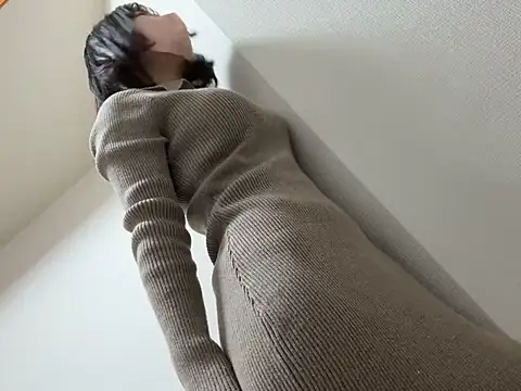 hikiwarinatto xoxo online show from April 18, 2026, 11:38 pm