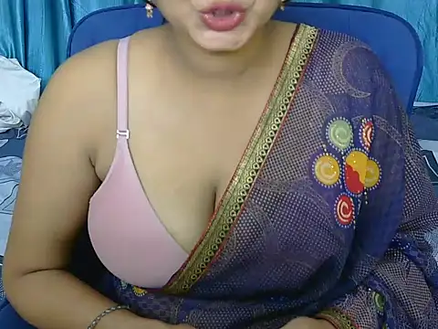 priya-kumari22 online show from September 21, 2025, 5:20 am