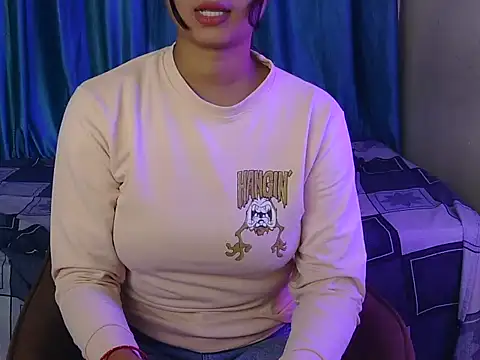 priya-kumari22 online show from October 30, 2025, 4:36 am