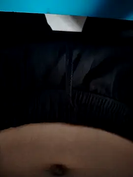 Thanhk77777 online show from November 16, 2025, 6:19 am