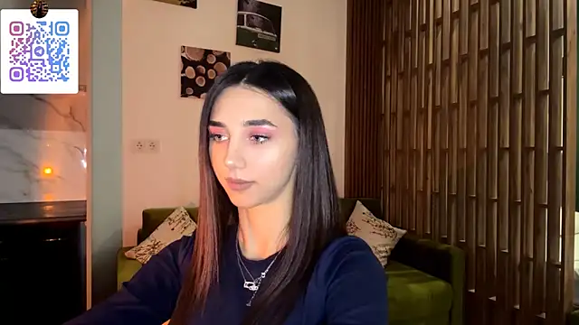 LinaMour online show from February 12, 2026, 10:49 pm