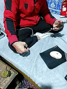 yazinyazin1 online show from March 9, 2026, 9:19 pm