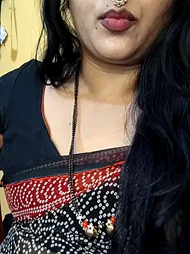 Snapshot of Angel0731 chatting on May 28, 2026, 6:49 pm Angel0731 online show from May 28, 2026, 6:49 pm
