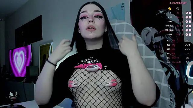 MargarettRose online show from February 11, 2026, 2:05 am