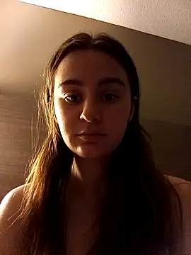 freakylittlebitch69 online show from October 1, 2025, 4:18 am