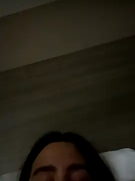 freakylittlebitch69 online show from October 21, 2025, 9:10 am