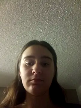 freakylittlebitch69 online show from October 29, 2025, 10:28 am