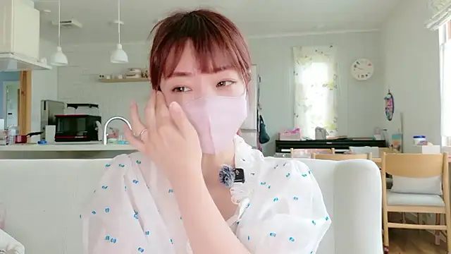 Snapshot of SUZU_1201 chatting on July 9, 2026, 12:48 am SUZU 1201 online show from July 9, 2026, 12:48 am