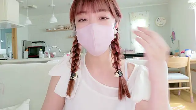 Snapshot of SUZU_1201 chatting on July 26, 2026, 1:03 am SUZU 1201 online show from July 26, 2026, 1:03 am