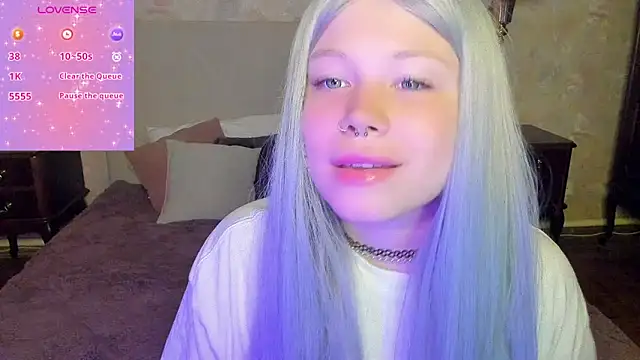 Diana Dream online show from September 17, 2025, 7:48 pm