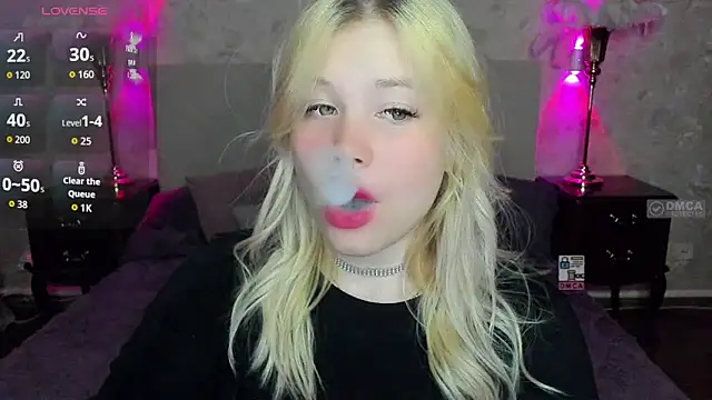 Diana Dream online show from October 25, 2025, 8:03 pm