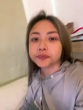 tw feibaby online show from March 3, 2026, 3:12 am