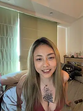 tw feibaby online show from April 21, 2026, 6:52 am