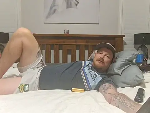 brokecountrylads online show from February 1, 2026, 11:09 am