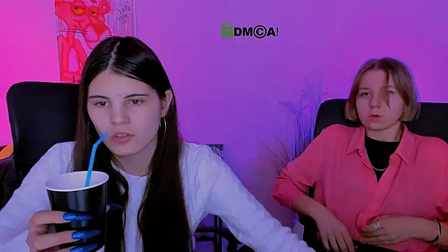 gloria bubble online show from December 15, 2025, 7:51 pm