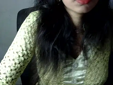 Neha Sharma1 online show from October 3, 2025, 12:35 pm