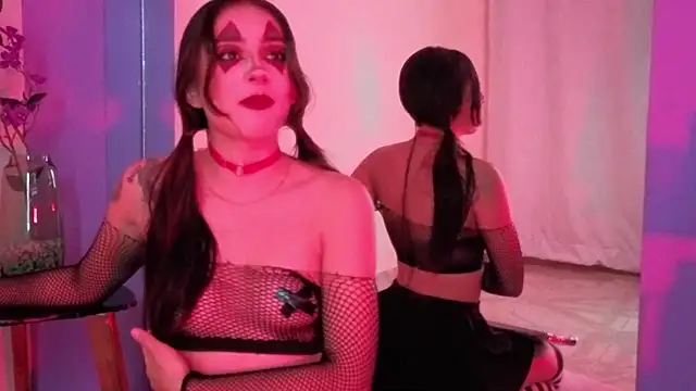 sharlot24 online show from October 3, 2025, 3:58 am