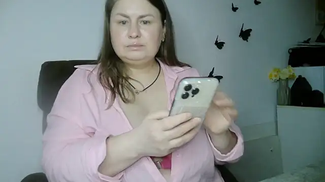 Snapshot of MartaXLove chatting on April 20, 2026, 1:36 pm MartaXLove online show from April 20, 2026, 1:36 pm