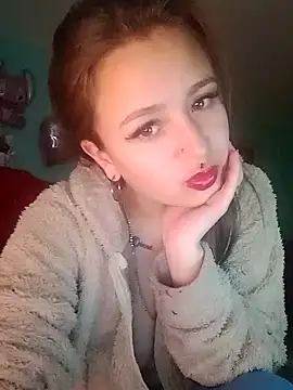 Snapshot of Tatii-Bunny chatting on September 21, 2025, 4:03 am Tatii-Bunny online show from September 21, 2025, 4:03 am