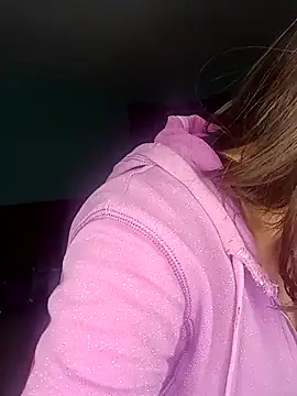 Snapshot of Tatii-Bunny chatting on October 15, 2025, 5:51 am Tatii-Bunny online show from October 15, 2025, 5:51 am