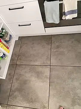 Sacrecoquine1613 online show from April 19, 2026, 1:43 pm