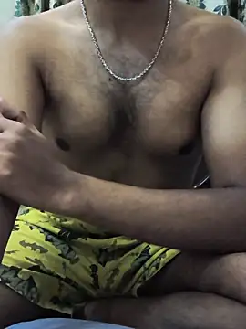 hunk7714 online show from November 18, 2025, 7:40 pm