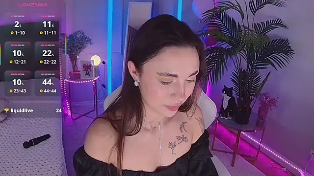 Leri Star online show from December 13, 2025, 7:53 pm