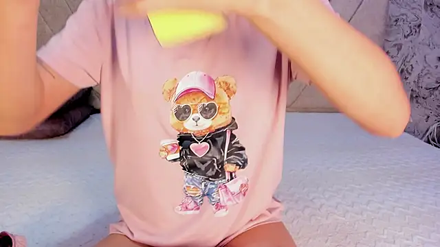 violet 77711 online show from October 21, 2025, 11:11 am