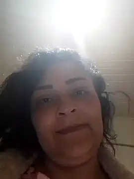 Snapshot of Thamiressssss chatting on September 16, 2025, 10:16 am Thamiressssss online show from September 16, 2025, 10:16 am