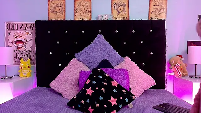 Snapshot of lizz_bela1 chatting on May 18, 2026, 10:37 pm lizz bela1 online show from May 18, 2026, 10:37 pm