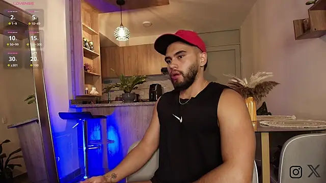 ThiagoHunk online show from September 11, 2025, 2:55 am