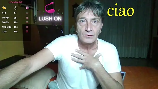Snapshot of lattediyak chatting on October 5, 2025, 2:10 am lattediyak online show from October 5, 2025, 2:10 am