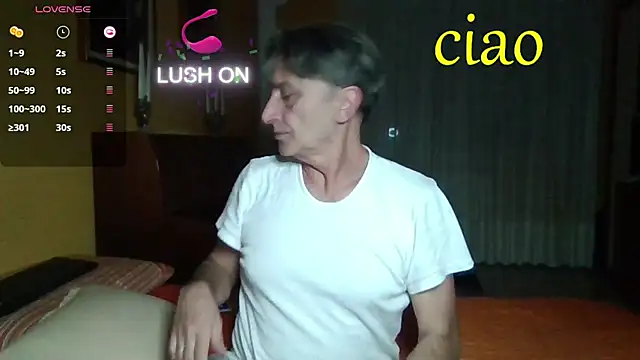 Snapshot of lattediyak chatting on October 11, 2025, 12:32 am lattediyak online show from October 11, 2025, 12:32 am