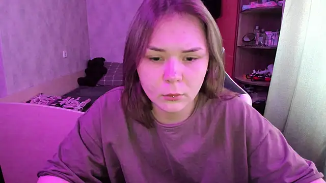 Sophi gi online show from September 28, 2025, 2:39 am