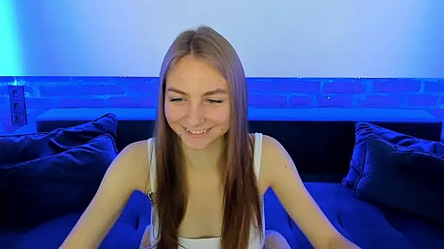 Snapshot of MilaAddams chatting on October 3, 2025, 5:48 am MilaAddams online show from October 3, 2025, 5:48 am