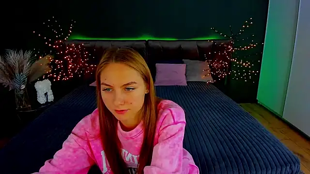 Snapshot of MilaAddams chatting on November 14, 2025, 6:34 am MilaAddams online show from November 14, 2025, 6:34 am