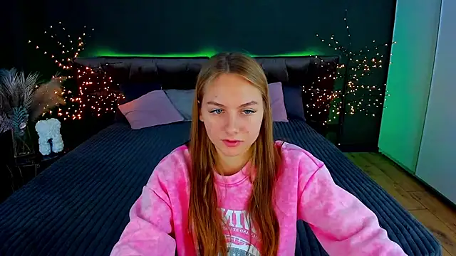 Snapshot of MilaAddams chatting on November 15, 2025, 6:44 am MilaAddams online show from November 15, 2025, 6:44 am