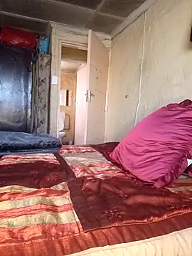 Hluga 25 online show from November 20, 2025, 4:01 am