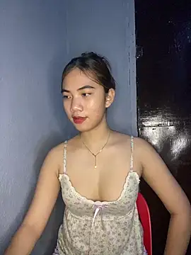 Shy SexyLady online show from April 28, 2026, 2:22 pm