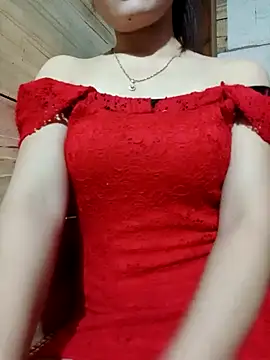 Snapshot of LucyyLy chatting on September 22, 2025, 12:45 am LucyyLy online show from September 22, 2025, 12:45 am