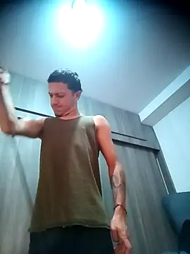 DebutingPathway online show from October 18, 2025, 4:41 pm