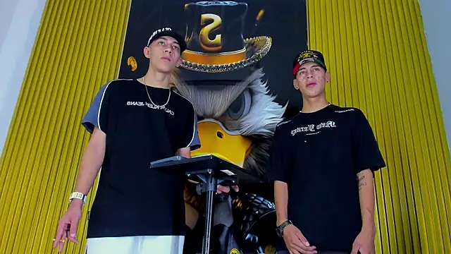 Dante Brown1  online show from October 29, 2025, 9:49 pm