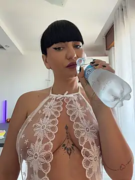 Snapshot of MysticCleo chatting on June 27, 2026, 12:44 pm MysticCleo online show from June 27, 2026, 12:44 pm