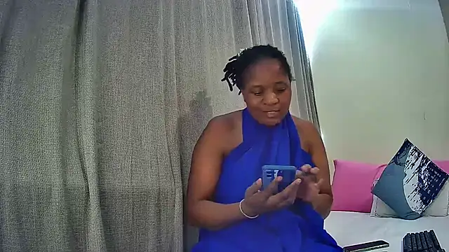 Snapshot of Sphebarbiex1 chatting on October 17, 2025, 1:03 pm Sphebarbiex1 online show from October 17, 2025, 1:03 pm