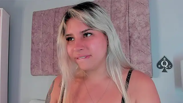 naomi sanz online show from November 30, 2025, 6:56 pm