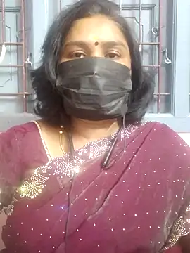 Snapshot of Tamil_Azhaghi25 chatting on June 2, 2026, 5:15 pm Tamil Azhaghi25 online show from June 2, 2026, 5:15 pm